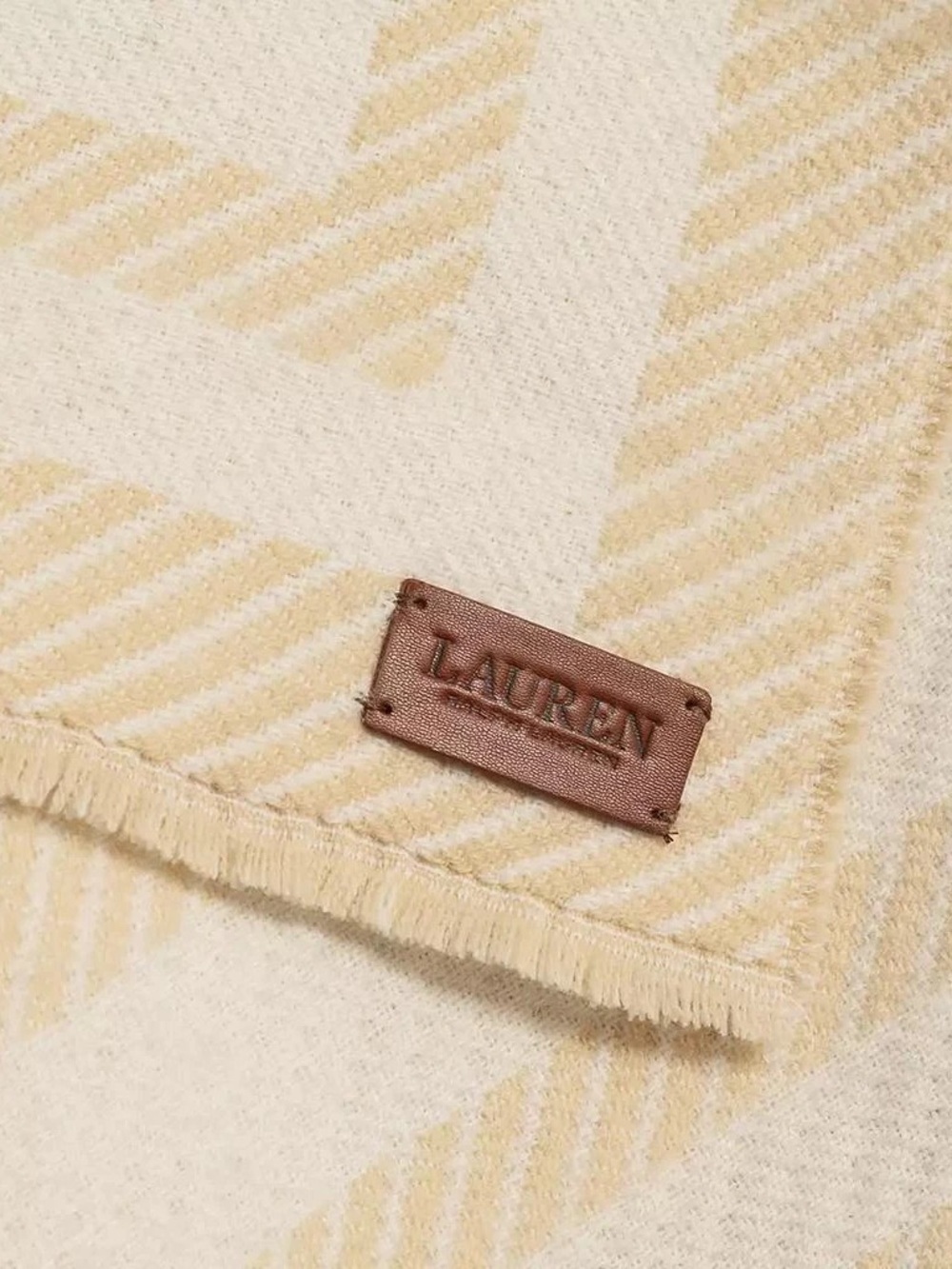 *NWT* Lauren Ralph Lauren Women’s Woven Twill-Border Ruana Cape, One Size - Picture 2 of 11